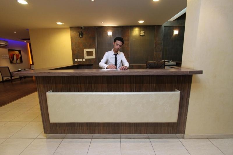 Raoum Inn Αράρ Εξωτερικό φωτογραφία