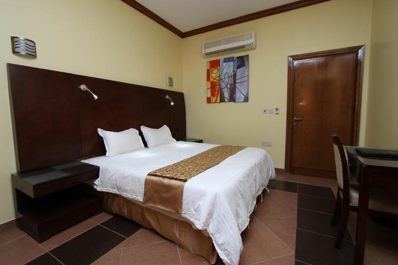 Raoum Inn Αράρ Εξωτερικό φωτογραφία