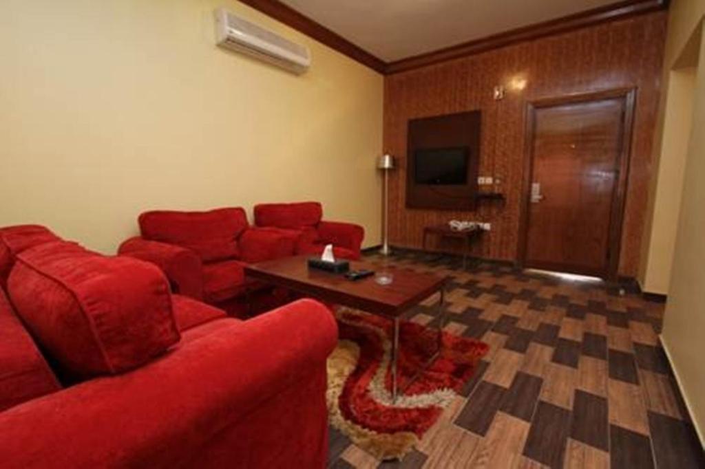 Raoum Inn Αράρ Δωμάτιο φωτογραφία