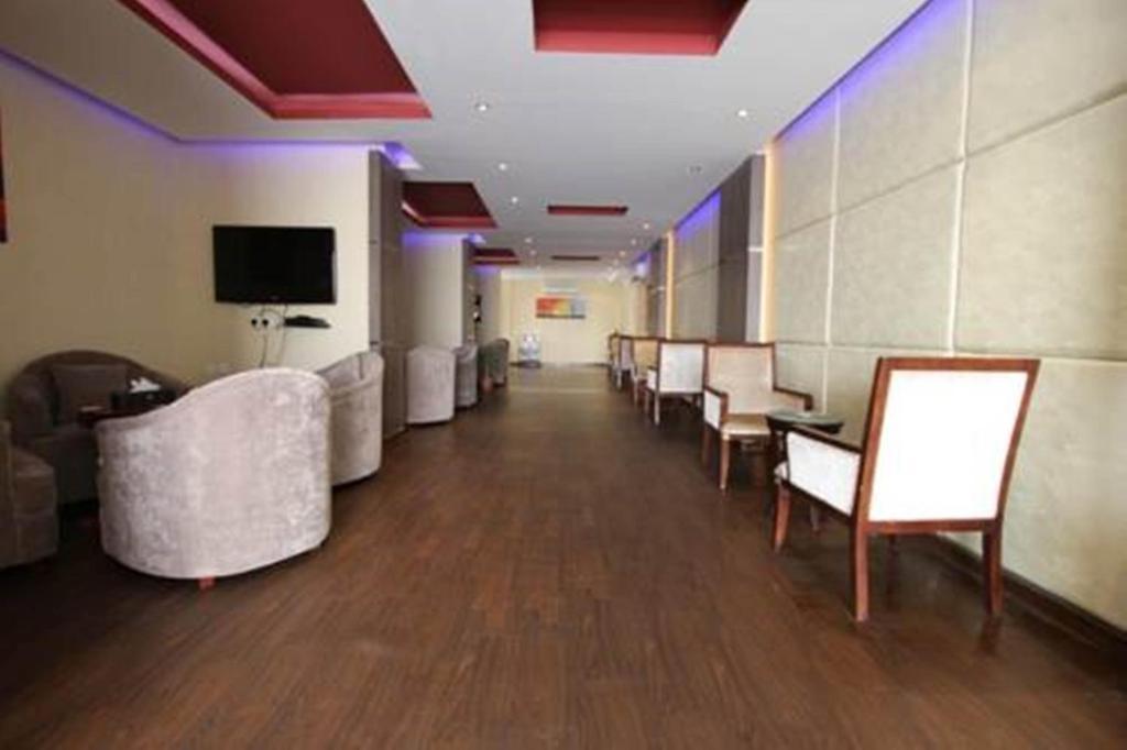 Raoum Inn Αράρ Εξωτερικό φωτογραφία